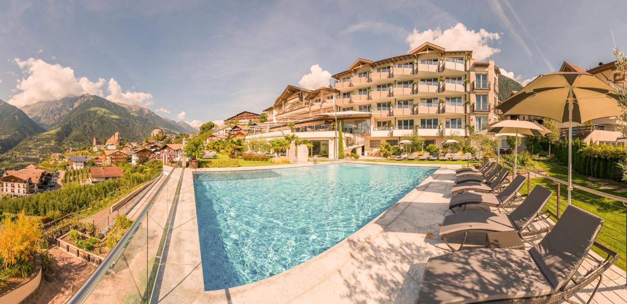 Hotel Resmairhof Schenna Εξωτερικό φωτογραφία