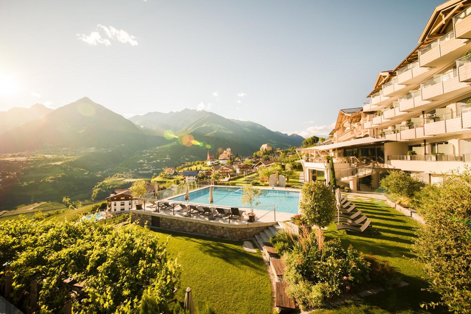 Hotel Resmairhof Schenna Εξωτερικό φωτογραφία